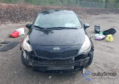 2014 Kia Rio Lx z USA, uszkodzony, nr VIN KNADM4A38E6397979